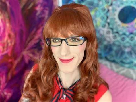 FayValentine69 (@FayValentine69) .